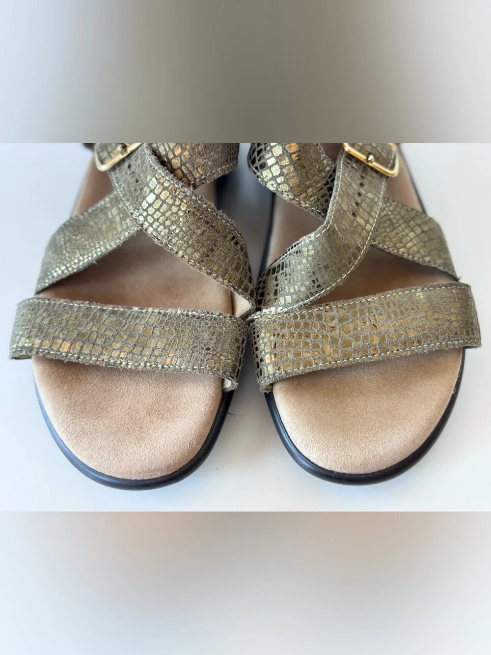 SAS Gold Metallic Reptile Print Comfort Sandals Adjustable Leather Women’s 7.5 M